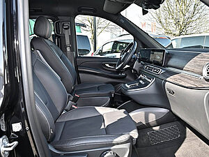 Mercedes-Benz V 300 d AVANTGARDE Extralang 3 navigation