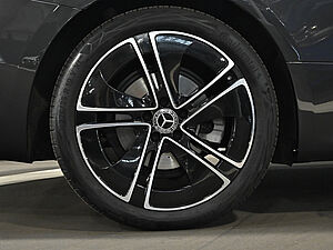 Mercedes-Benz CLE 200 Cabriolet Avantgarde Advanced Plus 8 navigation