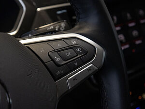 Volkswagen Tiguan Allspace 2.0 TSI 4M DSG 29 navigation