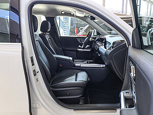 Mercedes-Benz GLB 200 d 4M Progressive Advanced 2 navigation