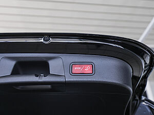Mercedes-Benz GLA 180 Progressive Advanced 31 navigation