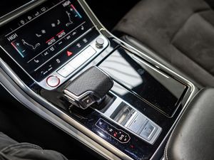 Audi SQ7 4.0 TDI quattro ACC LED Pano Navi SHD Luf 14 navigation