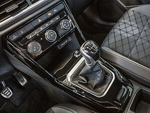 Volkswagen T-Roc 1.0 TSI R-Line 15 navigation
