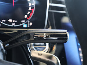 Mercedes-Benz E 53 AMG Hybrid 4M+ 28 navigation