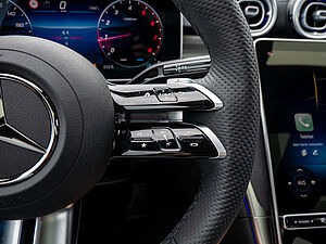 Mercedes-Benz C 200 T AMG Line 14 navigation