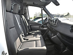 Mercedes-Benz Sprinter 317 CDI KA L4H2 4 navigation