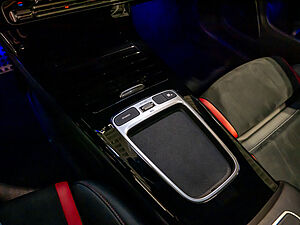 Mercedes-Benz CLA 35 AMG 4M Aero Performance 13 navigation