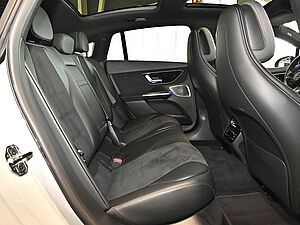 Mercedes-Benz EQE 350 AMG Line 5 navigation