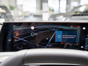 Peugeot 5008 Allure HYBRID 136 e-DSC6 12 navigation