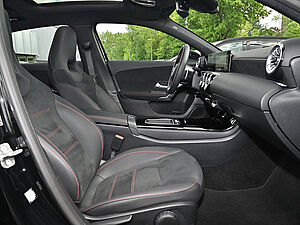 Mercedes-Benz A 200 AMG Sport Advanced Plus 3 navigation