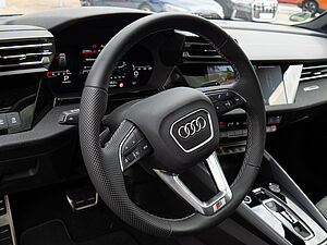 Audi A3 Sportback S line 35 TFSI S tronic 19 navigation
