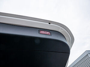 Mercedes-Benz C 200 T AMG Line 27 navigation
