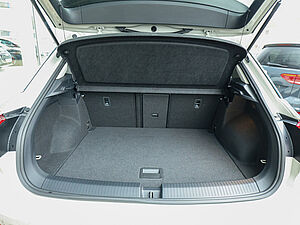 Volkswagen T-Roc 1.5 TSI Life 32 navigation