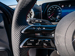 Mercedes-Benz A 180 d AMG Line 16 navigation