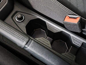 Volkswagen Polo R-Line 1,0 l TSI DSG 16 navigation