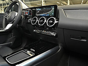 Mercedes-Benz B 250 e Progressive Advanced 18" 9 navigation