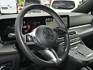 Mercedes-Benz V 300 d AVANTGARDE Lang 28 navigation