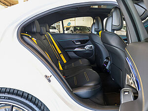 Mercedes-Benz E 53 AMG Hybrid 4M+ Limousine 4 navigation