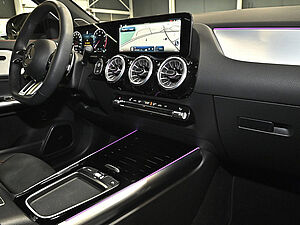 Mercedes-Benz GLA 35 AMG 4M Advanced Plus 9 navigation
