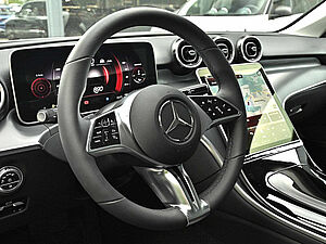 Mercedes-Benz C 180 T Avantgarde Advanced 28 navigation