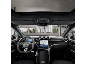 Mercedes-Benz GLC 200 4M AMG Line NIGHT AHK PANO LED 360° 14 navigation