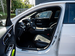 Mercedes-Benz C 220 d T 8 navigation
