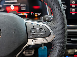 Volkswagen Polo GTI 2,0 l TSI DSG 17 navigation