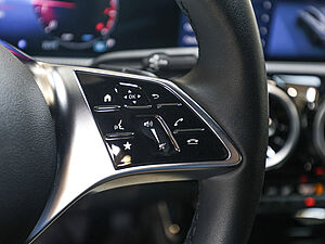 Mercedes-Benz CLA 180 SB Progressive Advanced 20 navigation