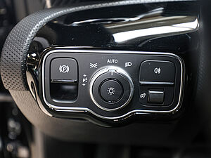 Mercedes-Benz CLA 180 SB Progressive Advanced 29 navigation
