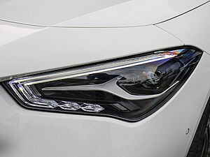Mercedes-Benz CLA 180 Coupé Progressive Advanced 32 navigation