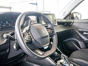 Peugeot 2008 Active 1.2 PureTech 130 EAT8 18 navigation