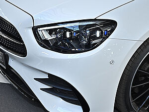 Mercedes-Benz E 300 d 4M Cabrio AMG Line 30 navigation