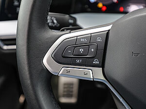 Volkswagen Golf VIII Variant GOAL 2,0 l TDI DSG 30 navigation