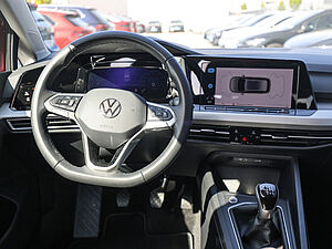 Volkswagen Golf VIII Variant Life 1,5 l TSI 10 navigation