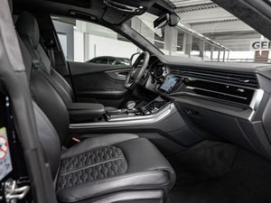 Audi RS Q8 4.0 TFSI Dynamic Keramik Pano ACC HUD 3 navigation