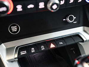 Audi Q3 35 TDI advanced 16 navigation