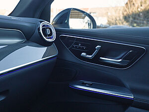 Mercedes-Benz GLC 63 AMG S E Performance Sitze 20 navigation