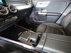 Mercedes-Benz EQB 350 4M AMG Sport Advanced 17 navigation