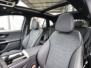Mercedes-Benz GLC 220 GLC 220d 4Matic Edition AMG Line 30 navigation