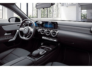 Mercedes-Benz A 250 e AMG Sport 4 navigation