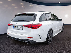 Mercedes-Benz C 200 T AMG Line 4 navigation