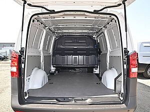 Mercedes-Benz Vito e112 Lang Standheizung 30 navigation