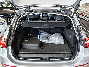 Mercedes-Benz C 300 e T Avantgarde Advanced Plus 22 navigation