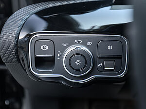 Mercedes-Benz A 250 e 29 navigation