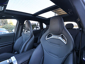 Mercedes-Benz GLC 63 AMG S E Performance Sitze 33 navigation