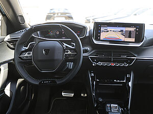 Peugeot 2008 GT HYBRID 145 e-DSC6 8 navigation