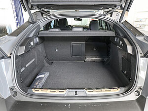 Peugeot 408 GT HYBRID 145 e-DSC6 32 navigation