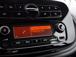 Smart fortwo coupe EQ DAB Klima Tempomat Bluetooth 14 navigation