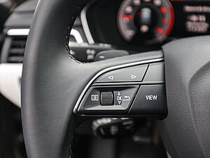 Audi A4 Avant S line 35 TFSI S tronic 19 navigation