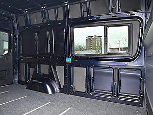 Mercedes-Benz Sprinter Kasten 319 CDI 4x4 8 navigation